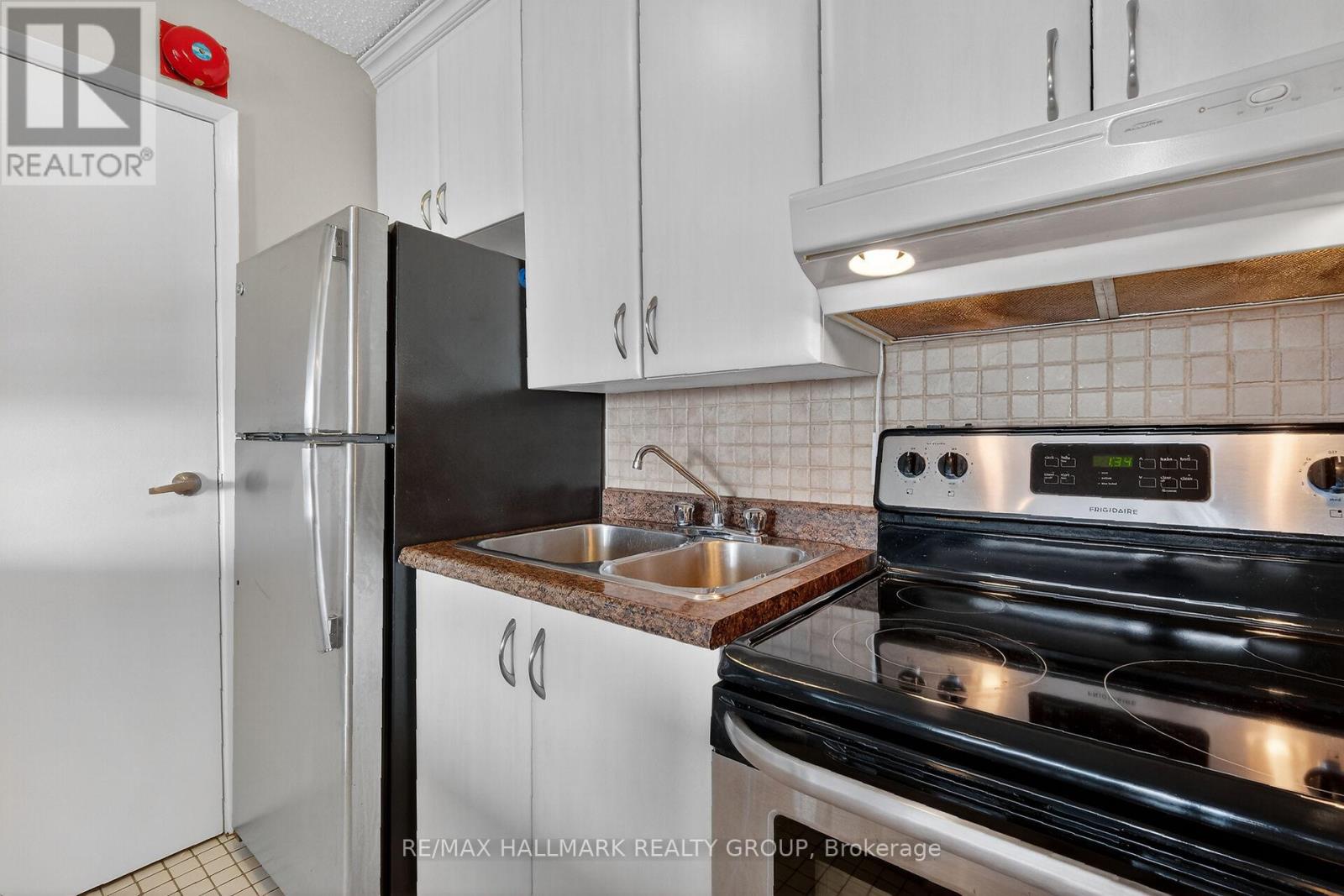 404 - 2019 Bank Street