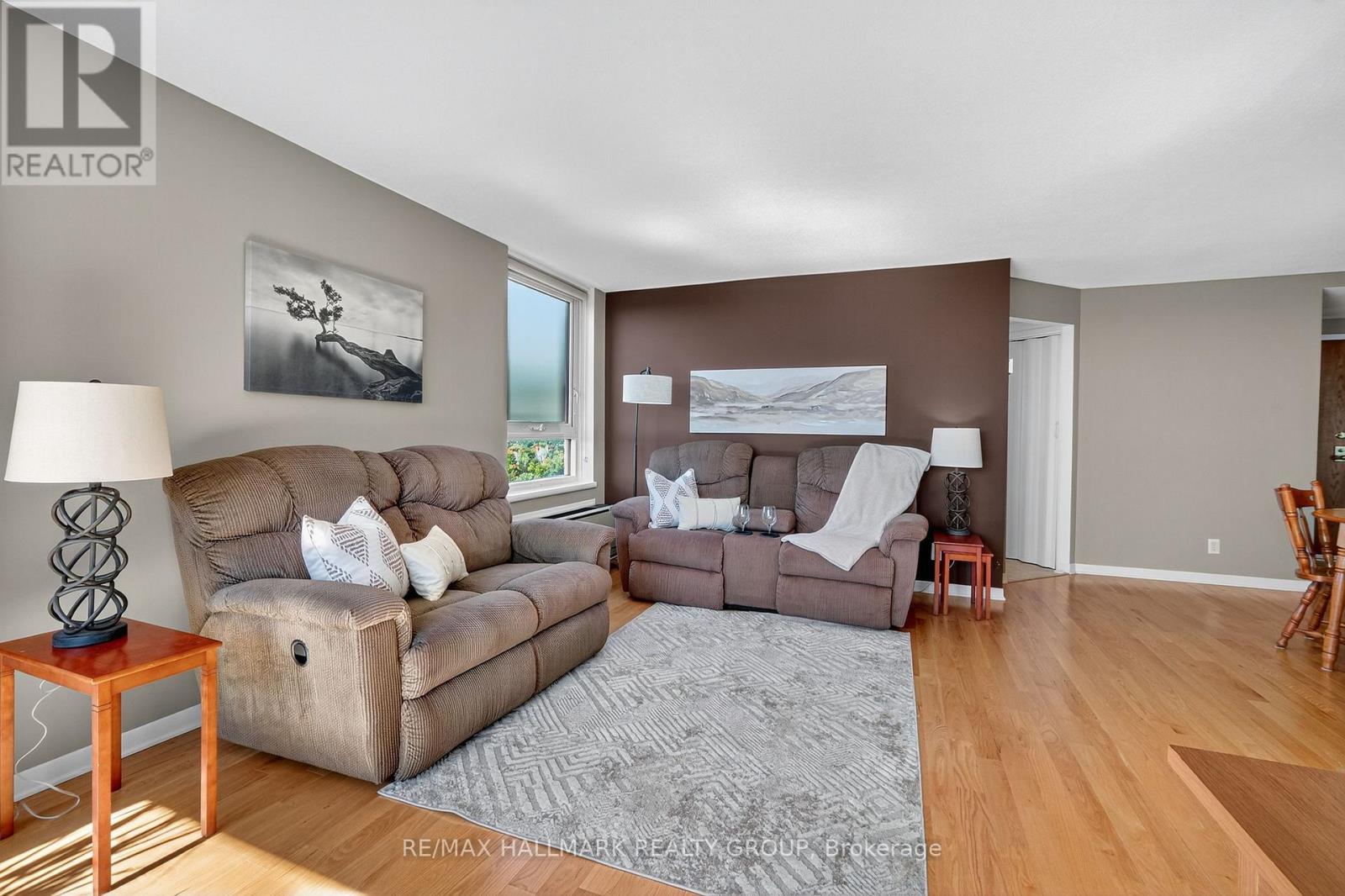 1207 - 80 Sandcastle Drive