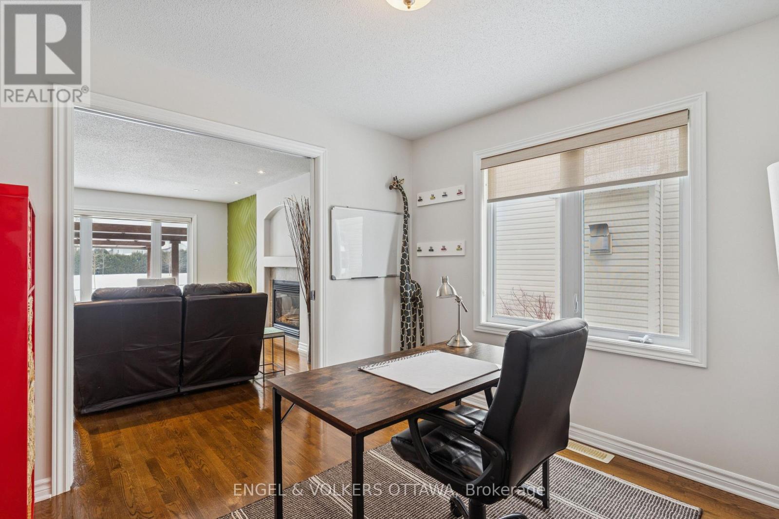 76 Frontenac Boulevard