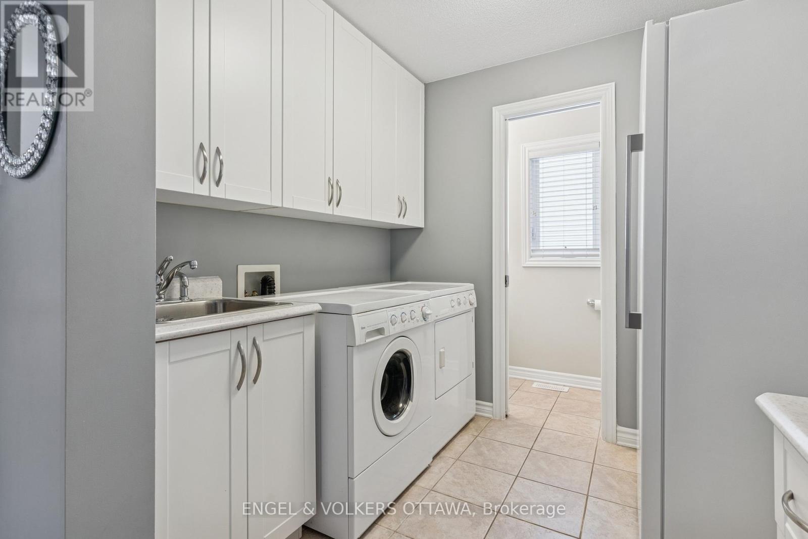 76 Frontenac Boulevard