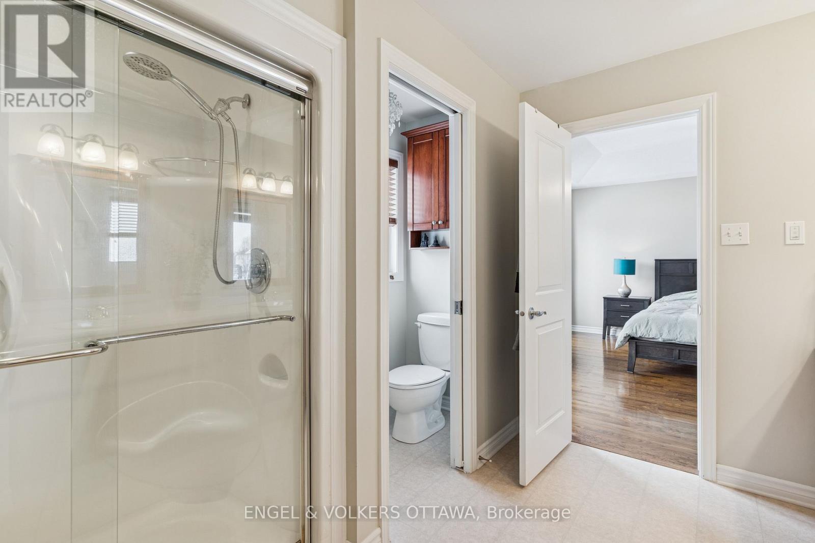 76 Frontenac Boulevard