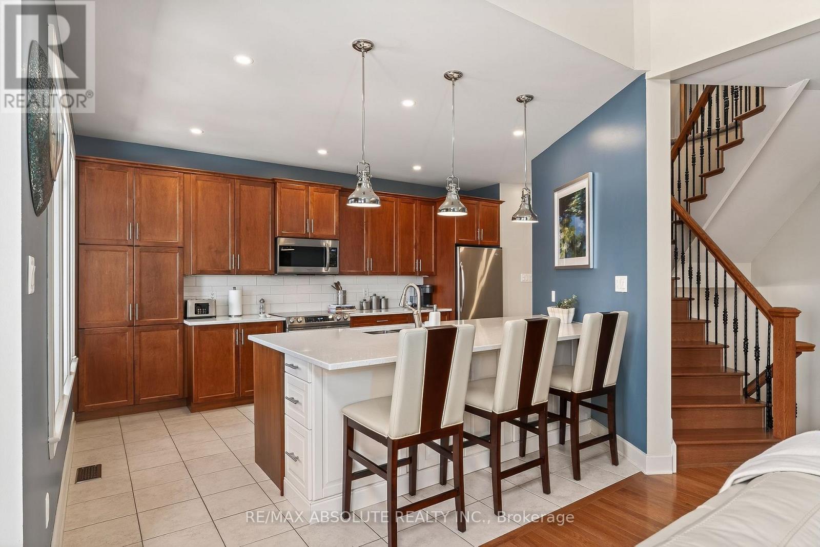 31 Marsh Sparrow Private