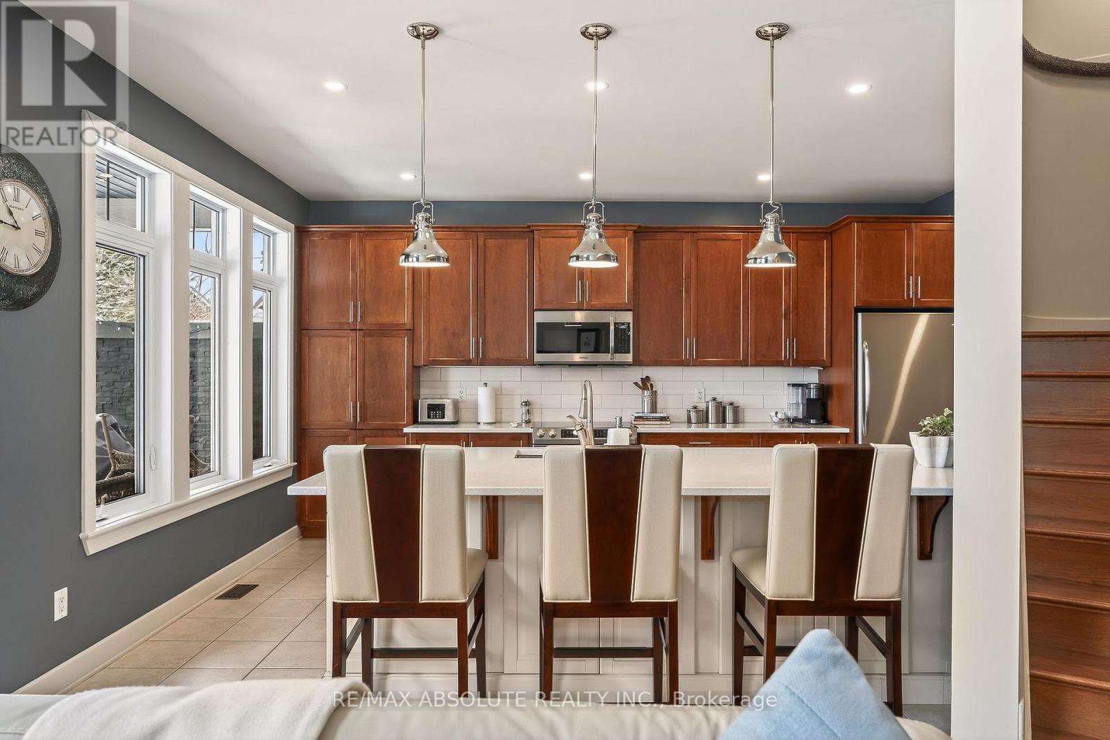 31 Marsh Sparrow Private