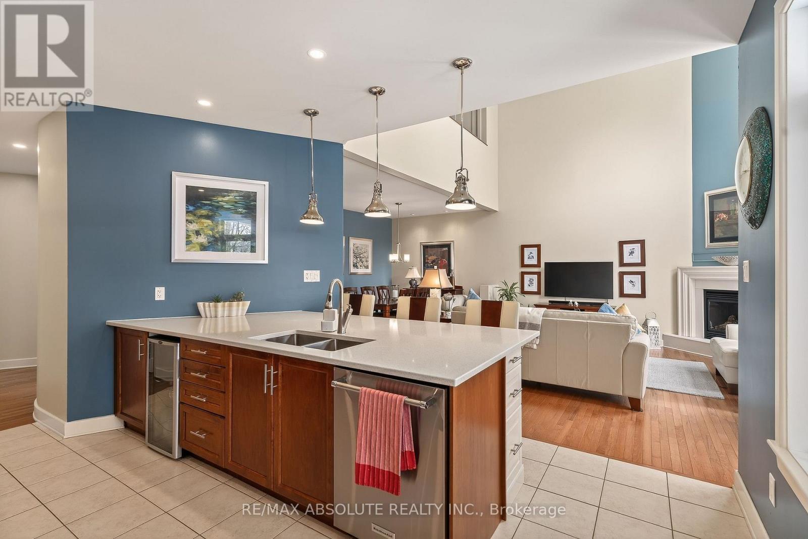 31 Marsh Sparrow Private