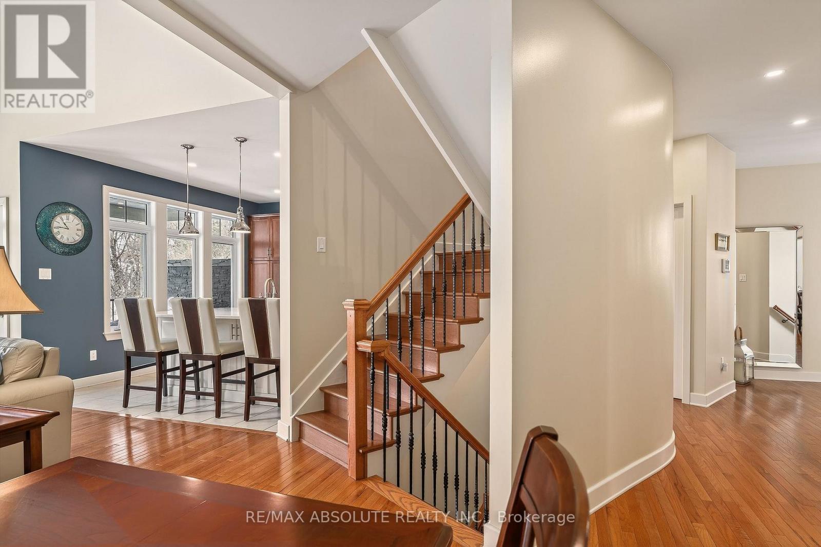 31 Marsh Sparrow Private