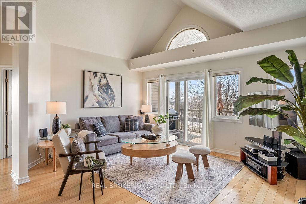 10 - 165 Waterbridge Drive