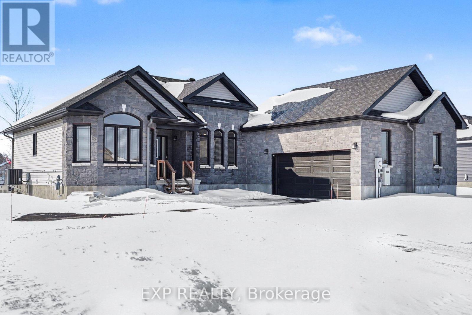 3512 Crosswind Crescent