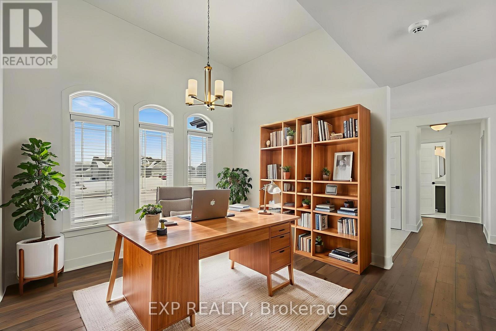 3512 Crosswind Crescent