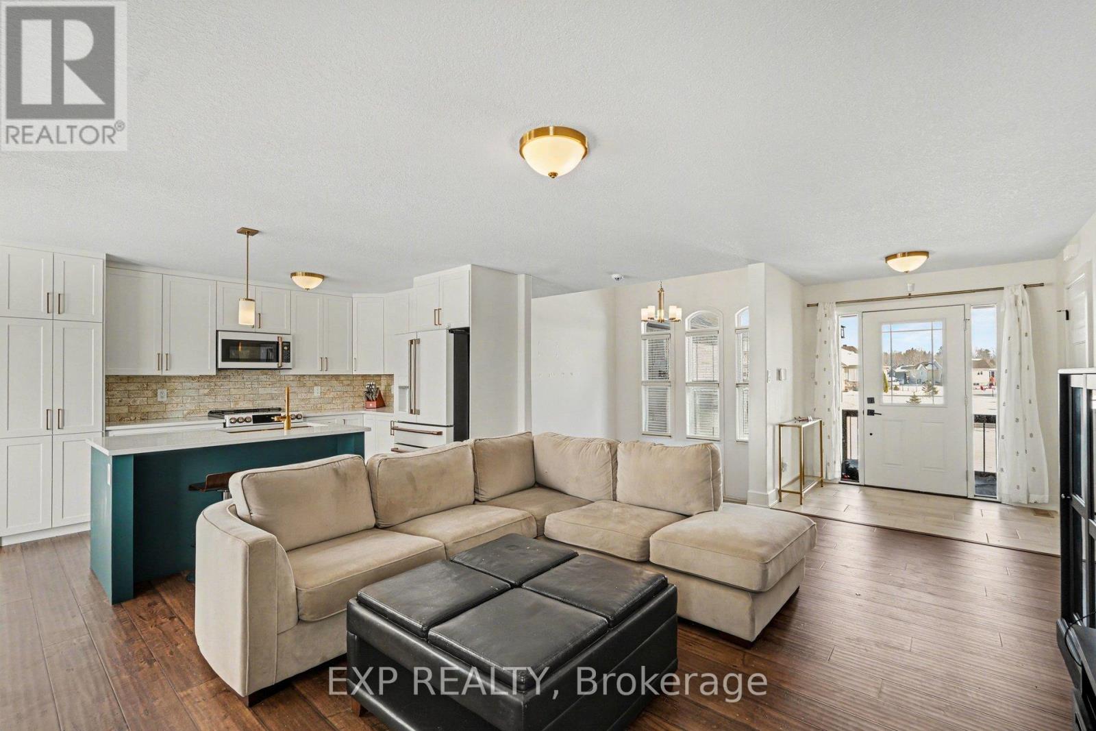 3512 Crosswind Crescent