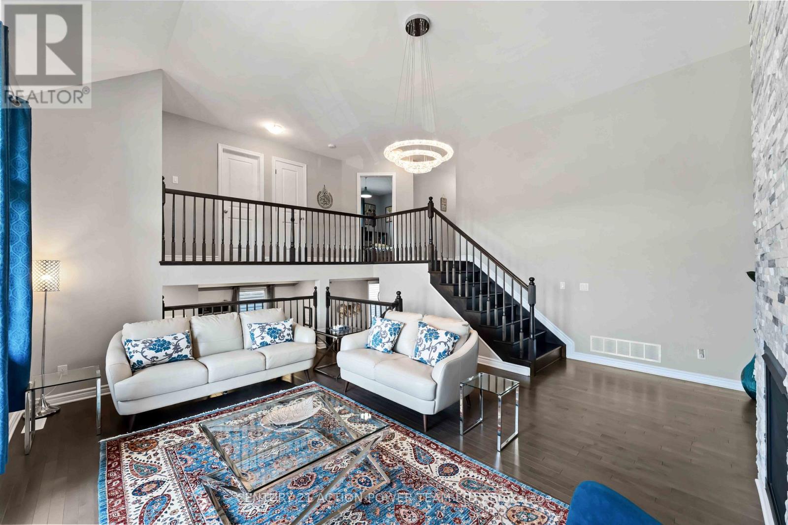 54 Malachigan Crescent