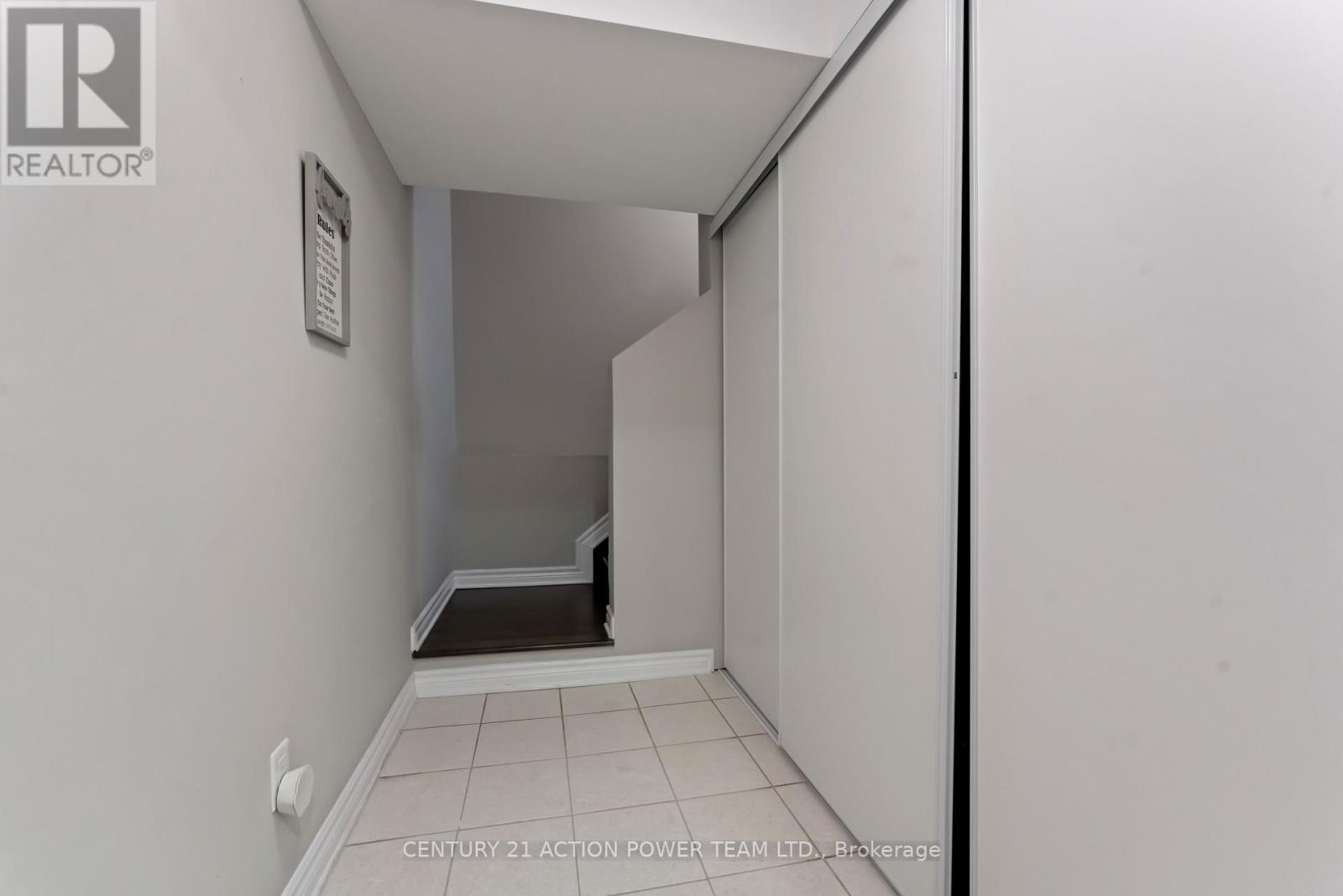 54 Malachigan Crescent