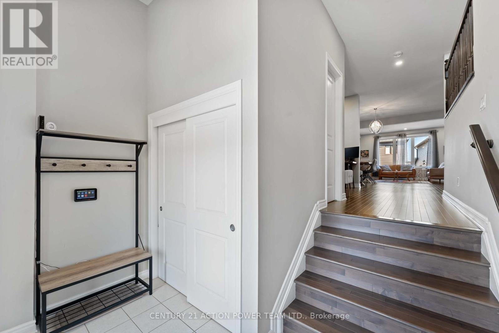 54 Malachigan Crescent