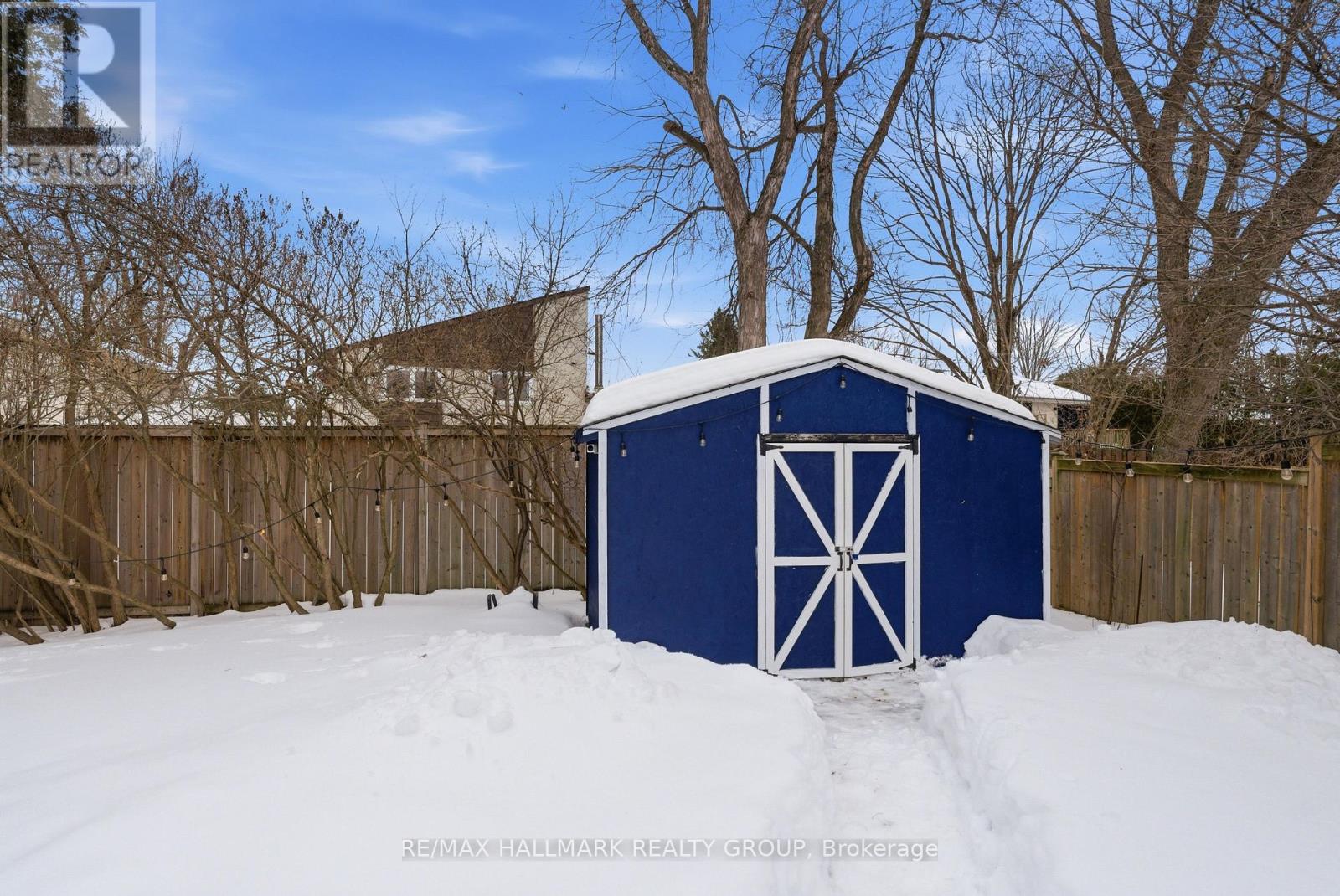 24 Binscarth Crescent