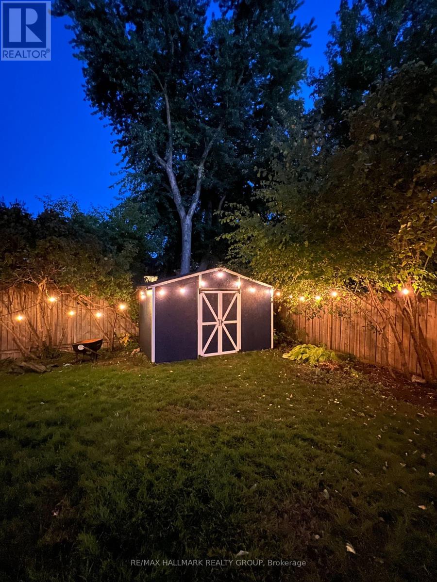 24 Binscarth Crescent