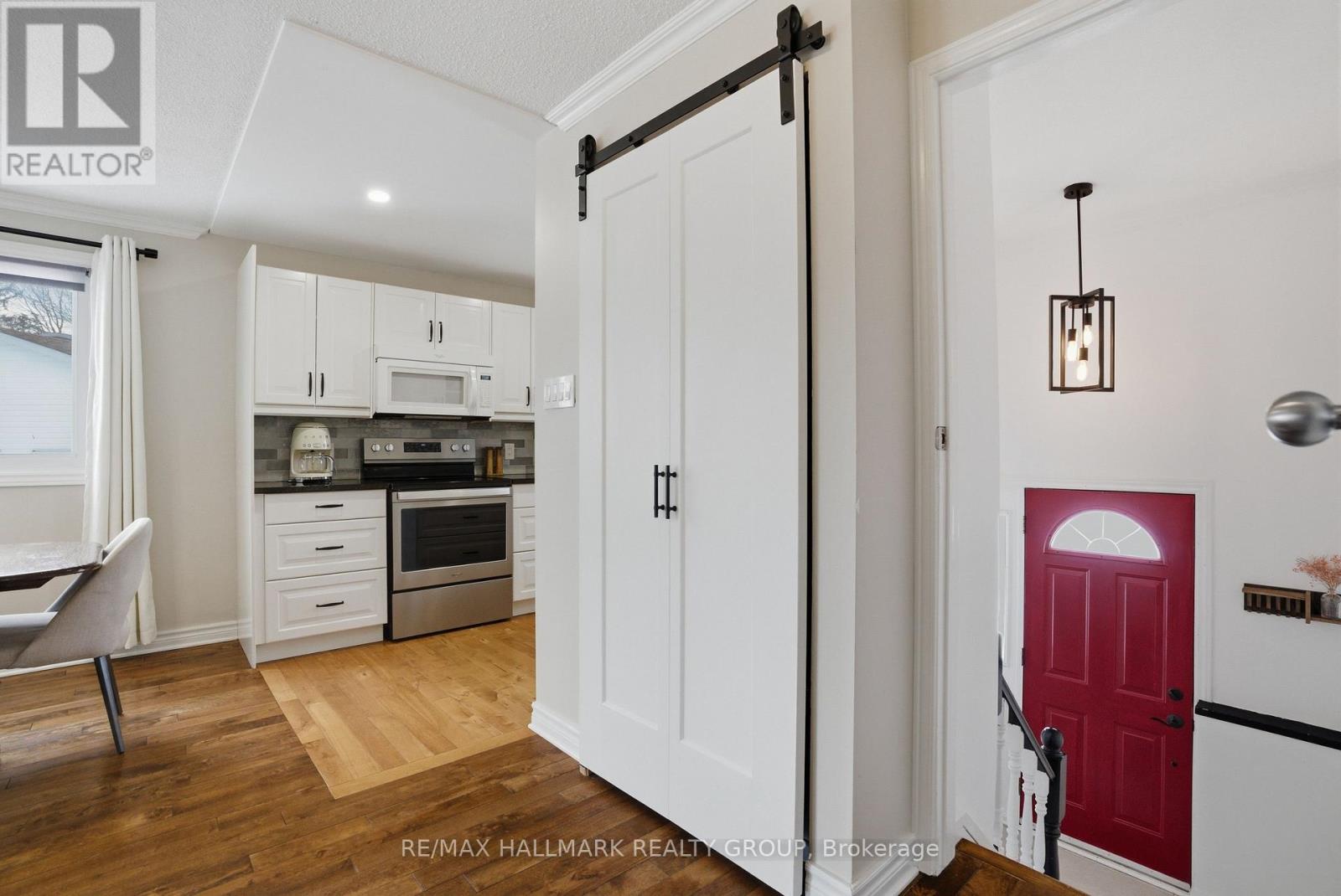 24 Binscarth Crescent