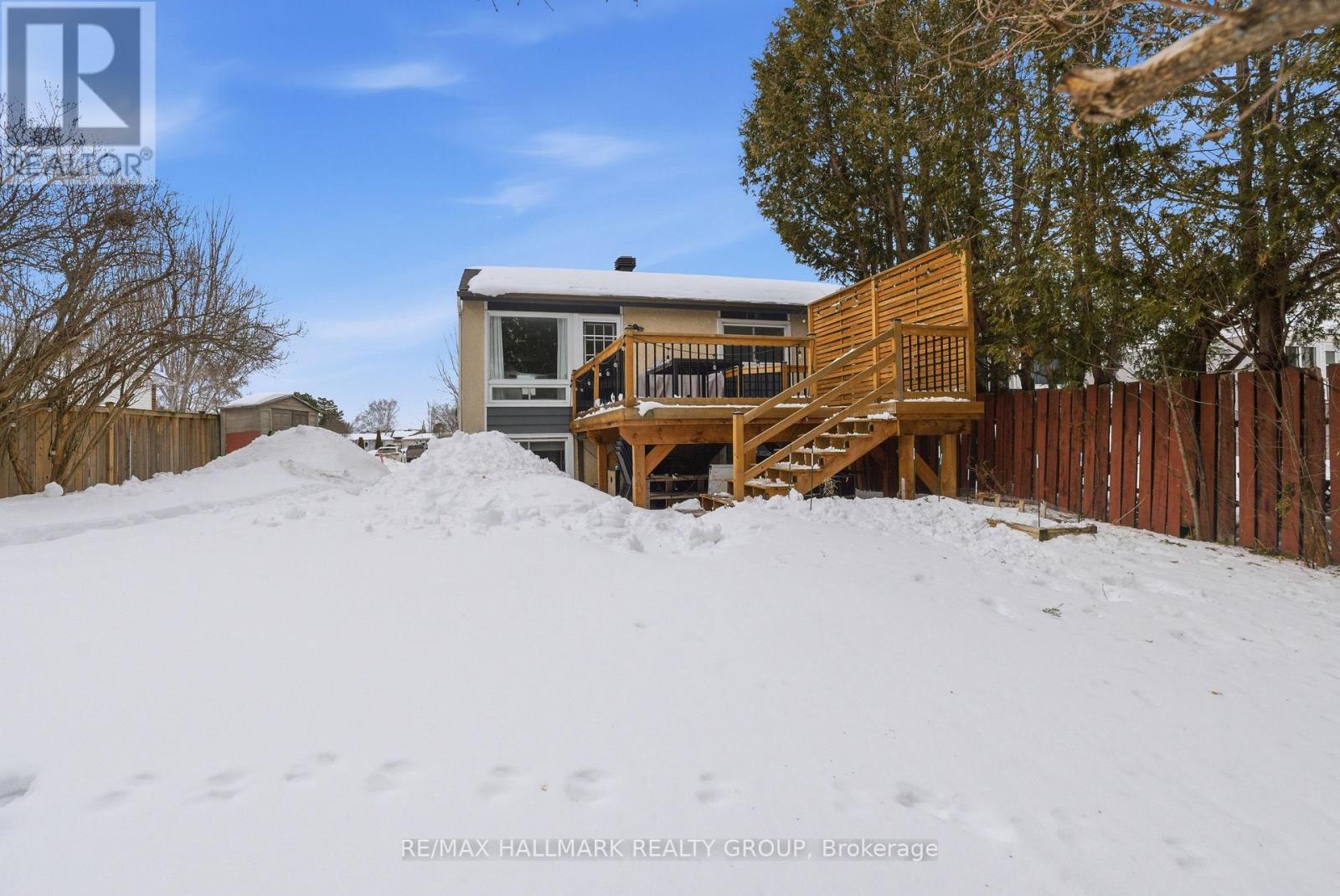 24 Binscarth Crescent