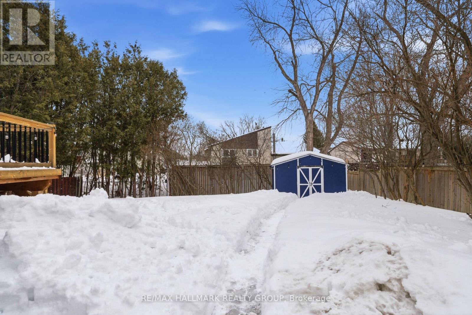 24 Binscarth Crescent