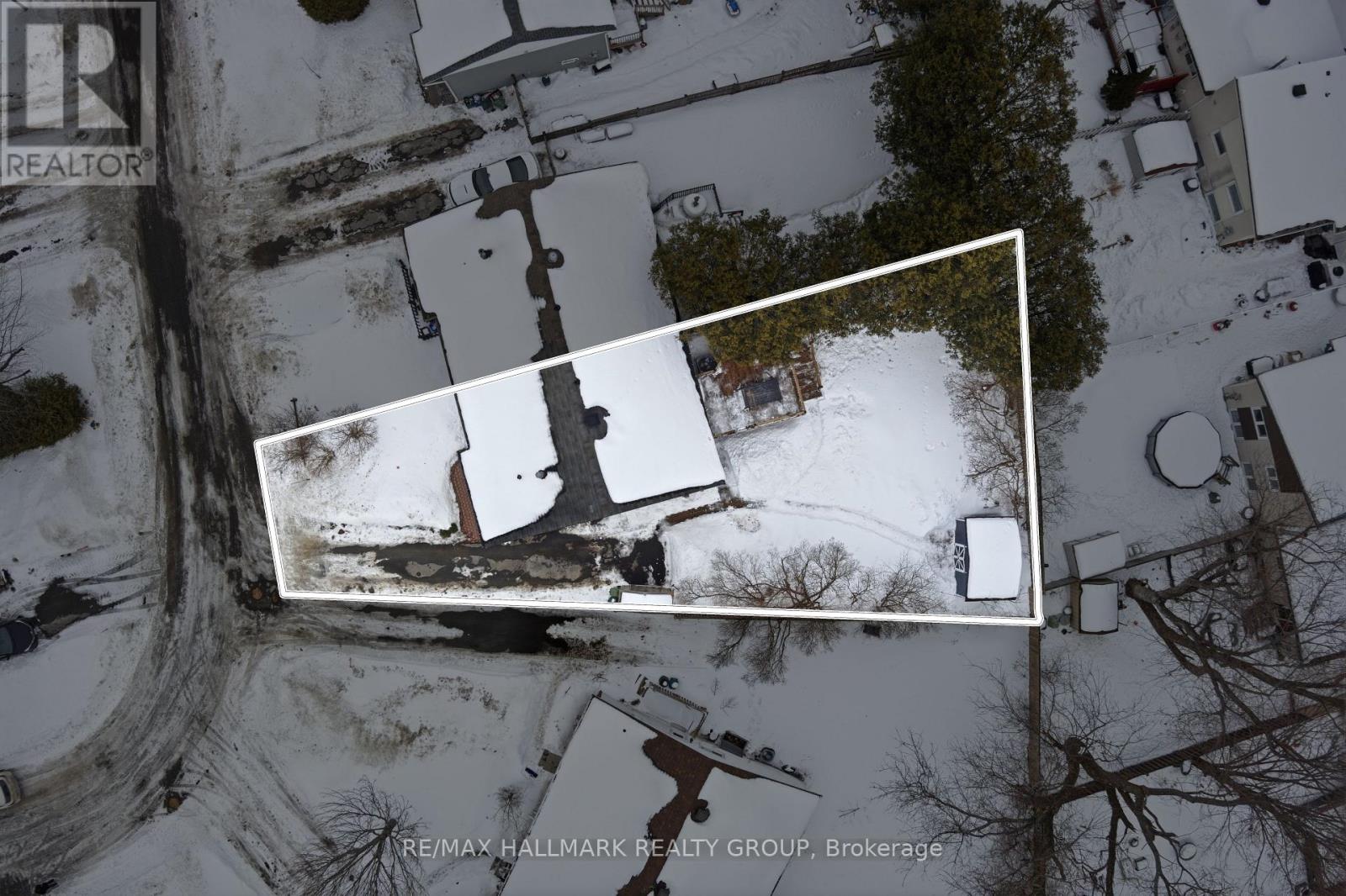 24 Binscarth Crescent