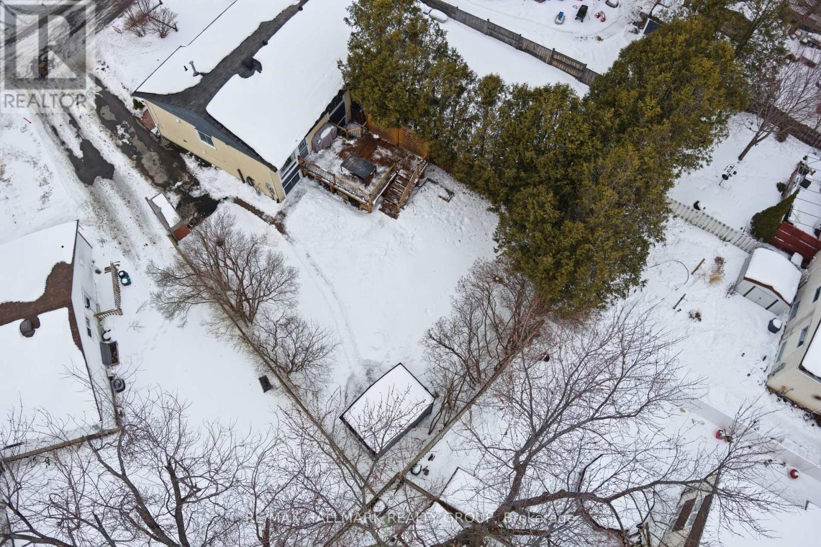 24 Binscarth Crescent