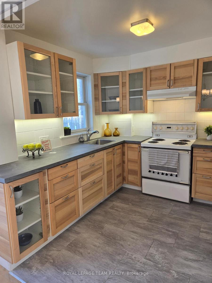 1305 Kingston Avenue