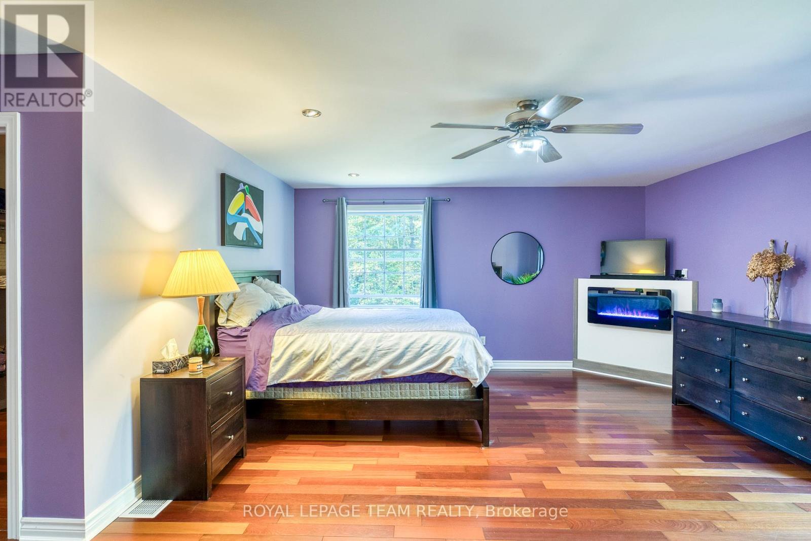 2819 Lanark 8c Concession