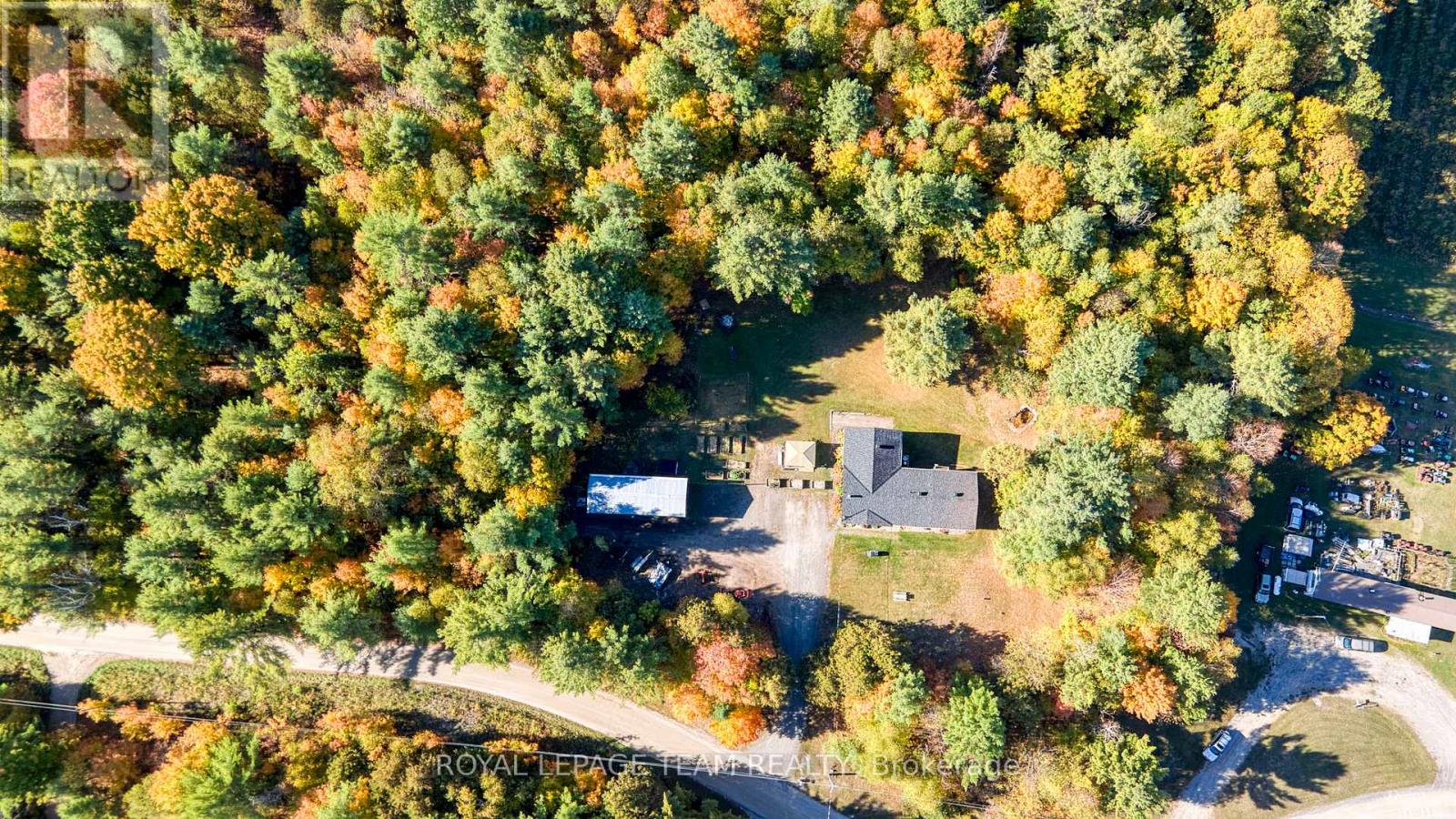 2819 Lanark 8c Concession