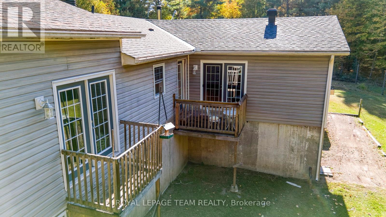 2819 Lanark 8c Concession