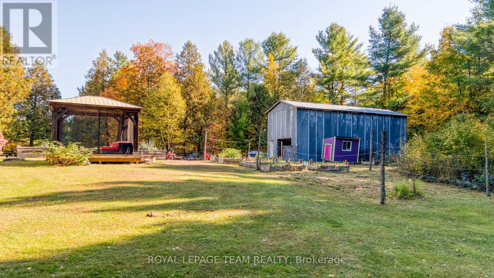 2819 Lanark 8c Concession