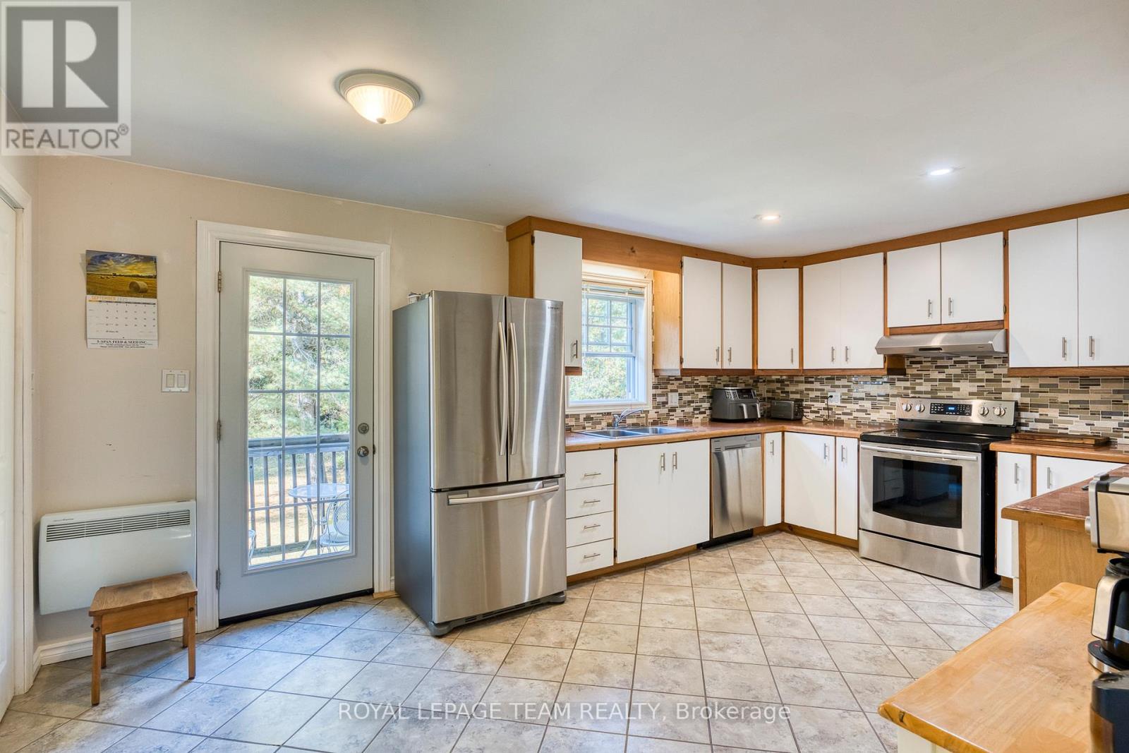 2819 Lanark 8c Concession