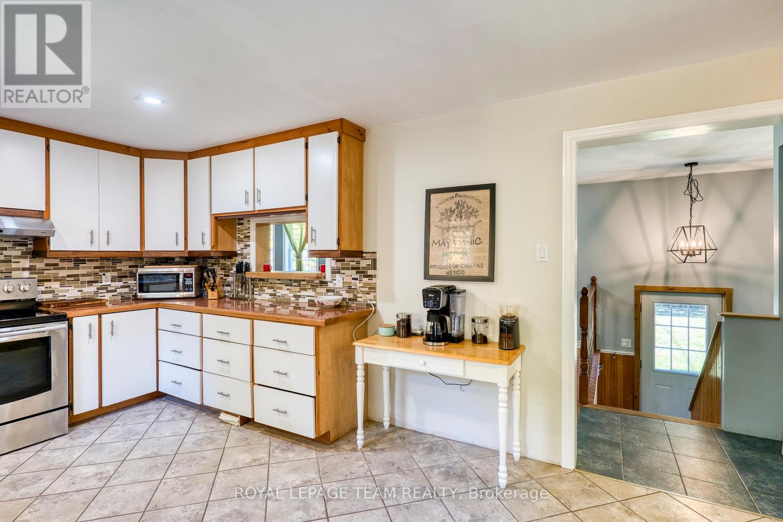 2819 Lanark 8c Concession