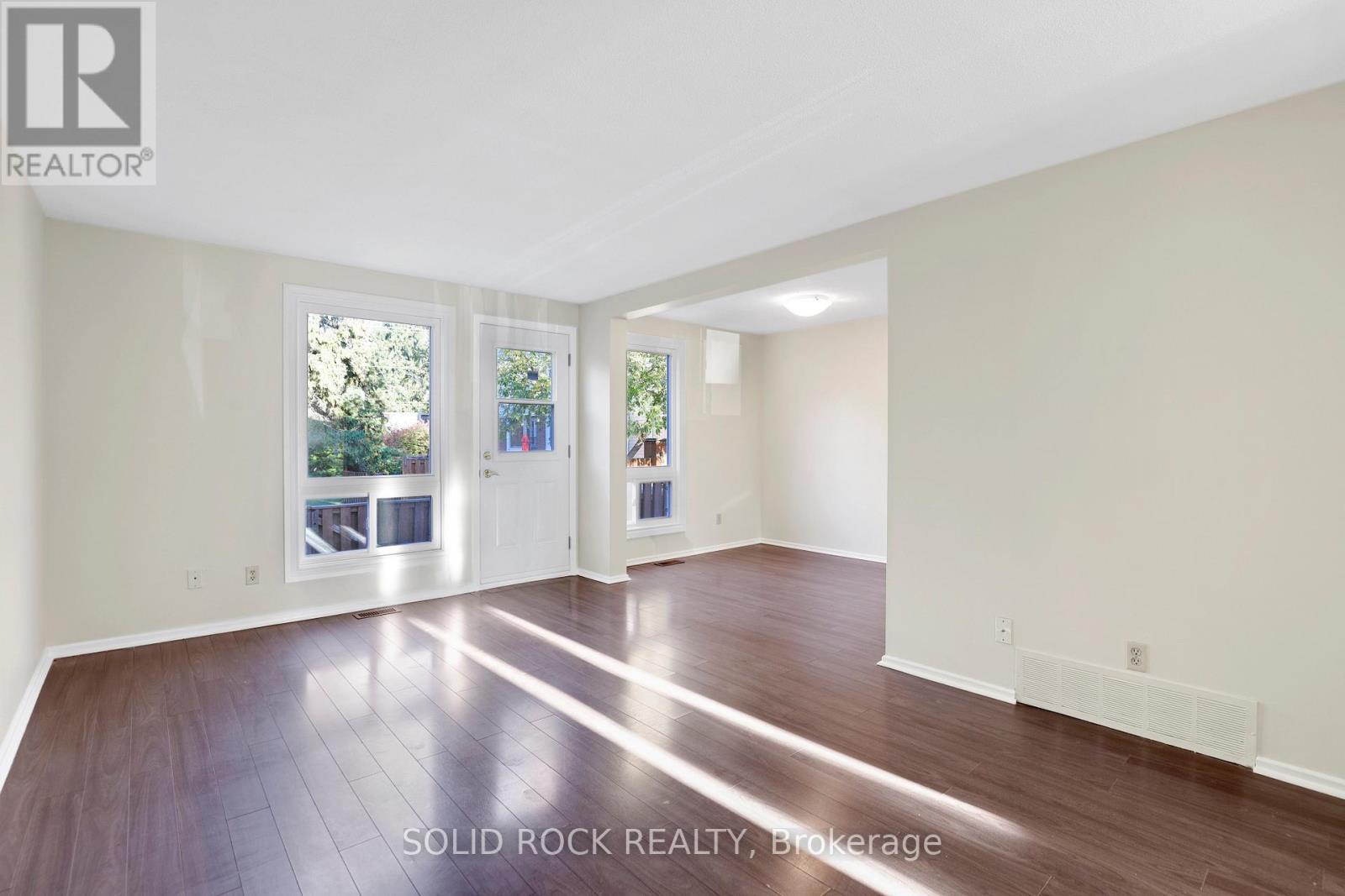 18 - 35 Thistledown Court