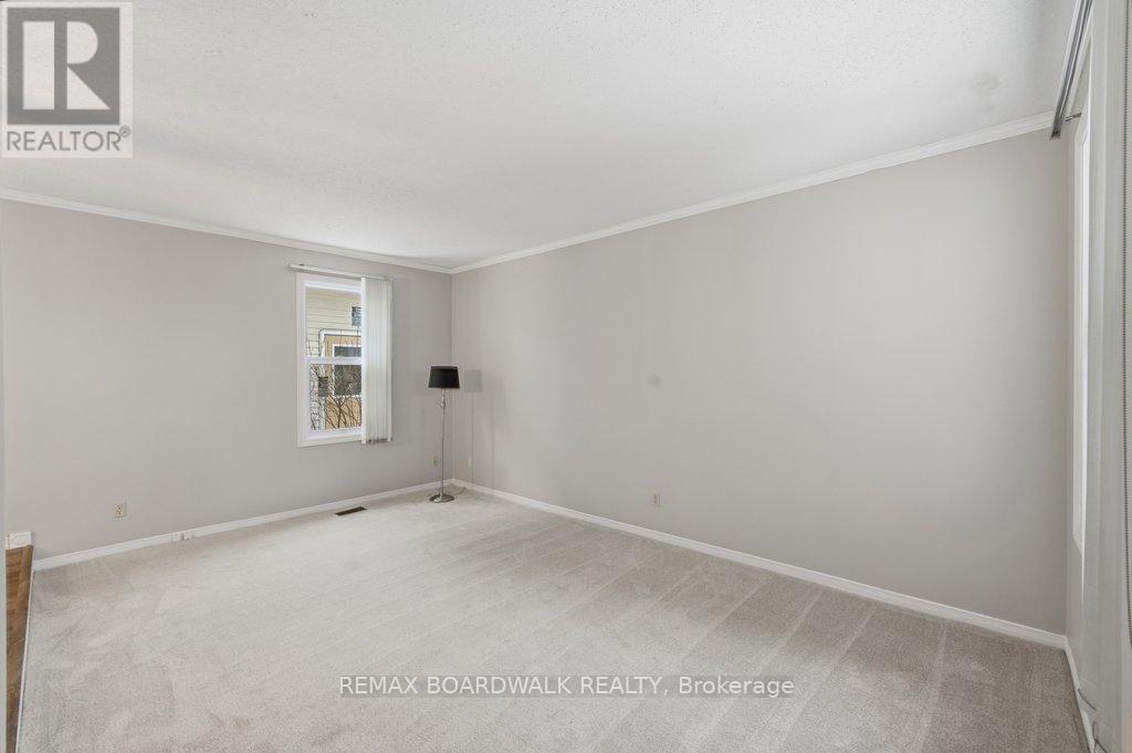 1707 Des Perdrix Crescent