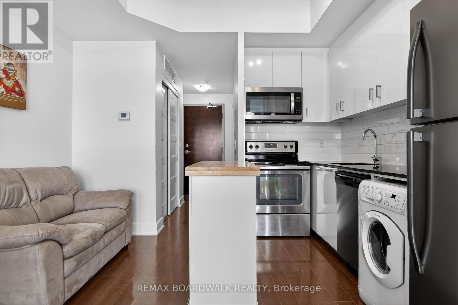 #416 - 2785 Baseline Road