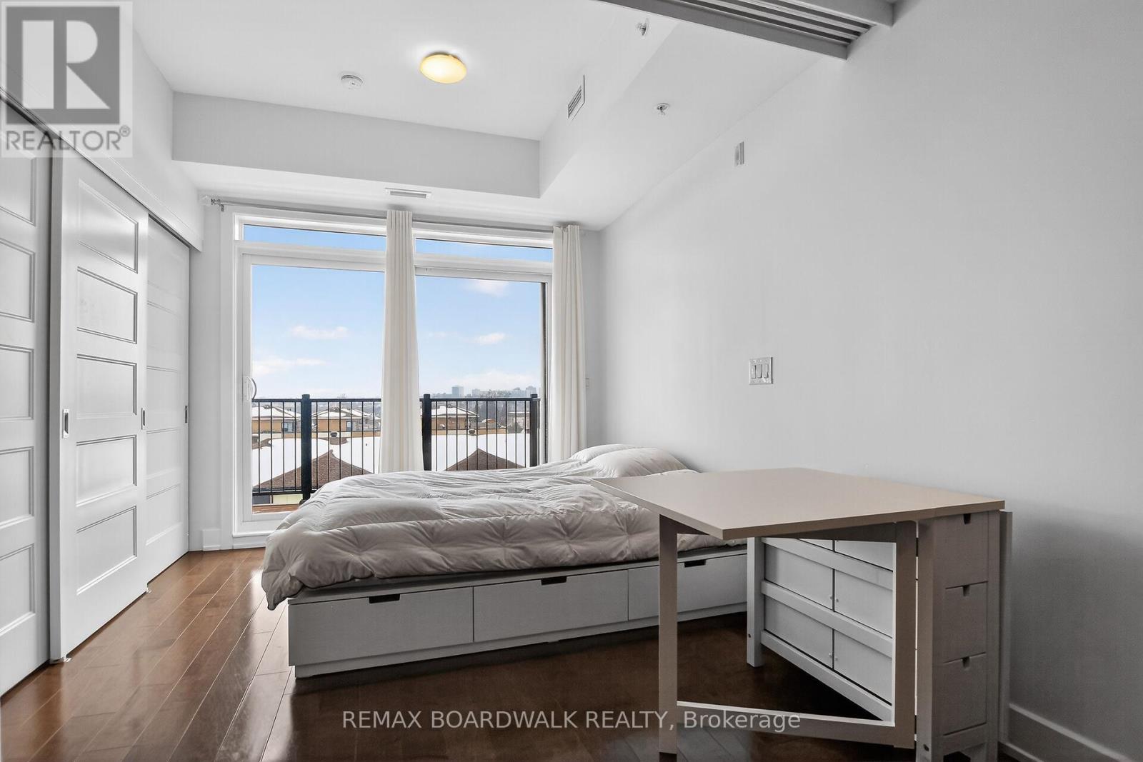 #416 - 2785 Baseline Road