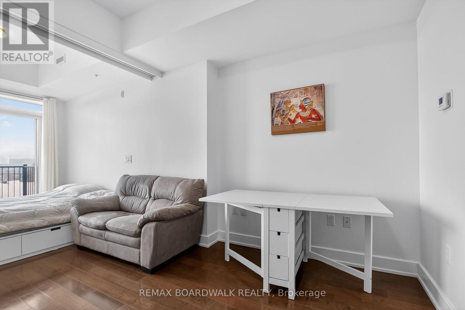 #416 - 2785 Baseline Road