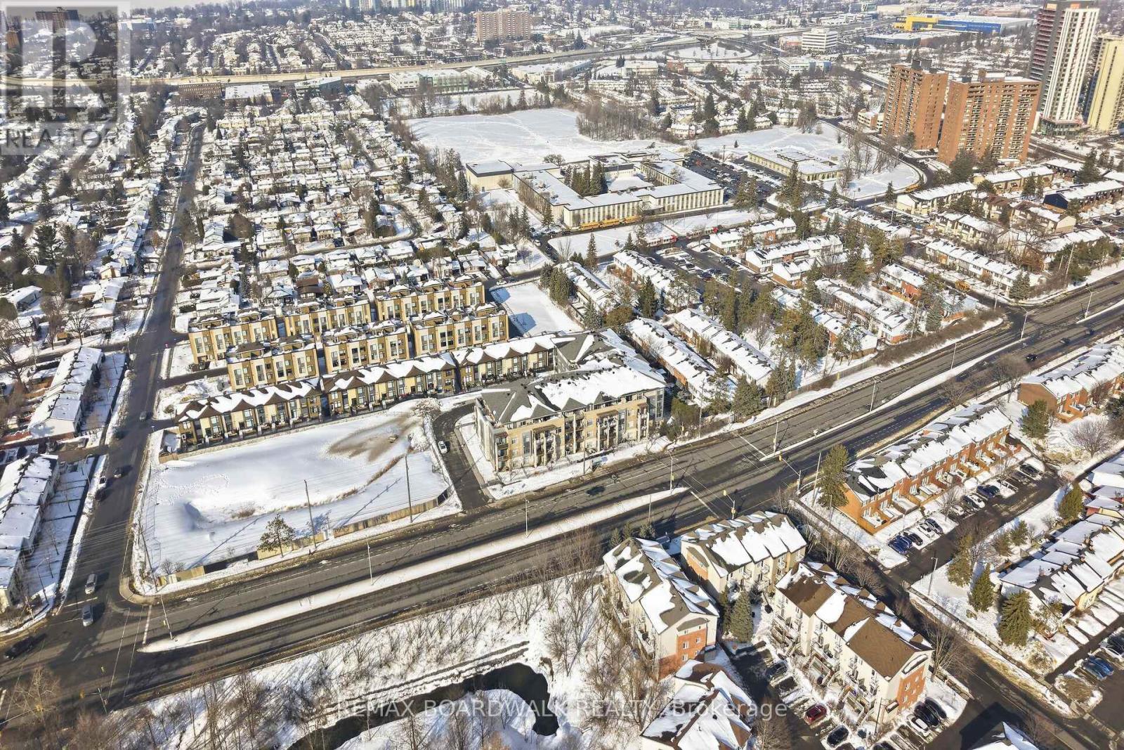 #416 - 2785 Baseline Road