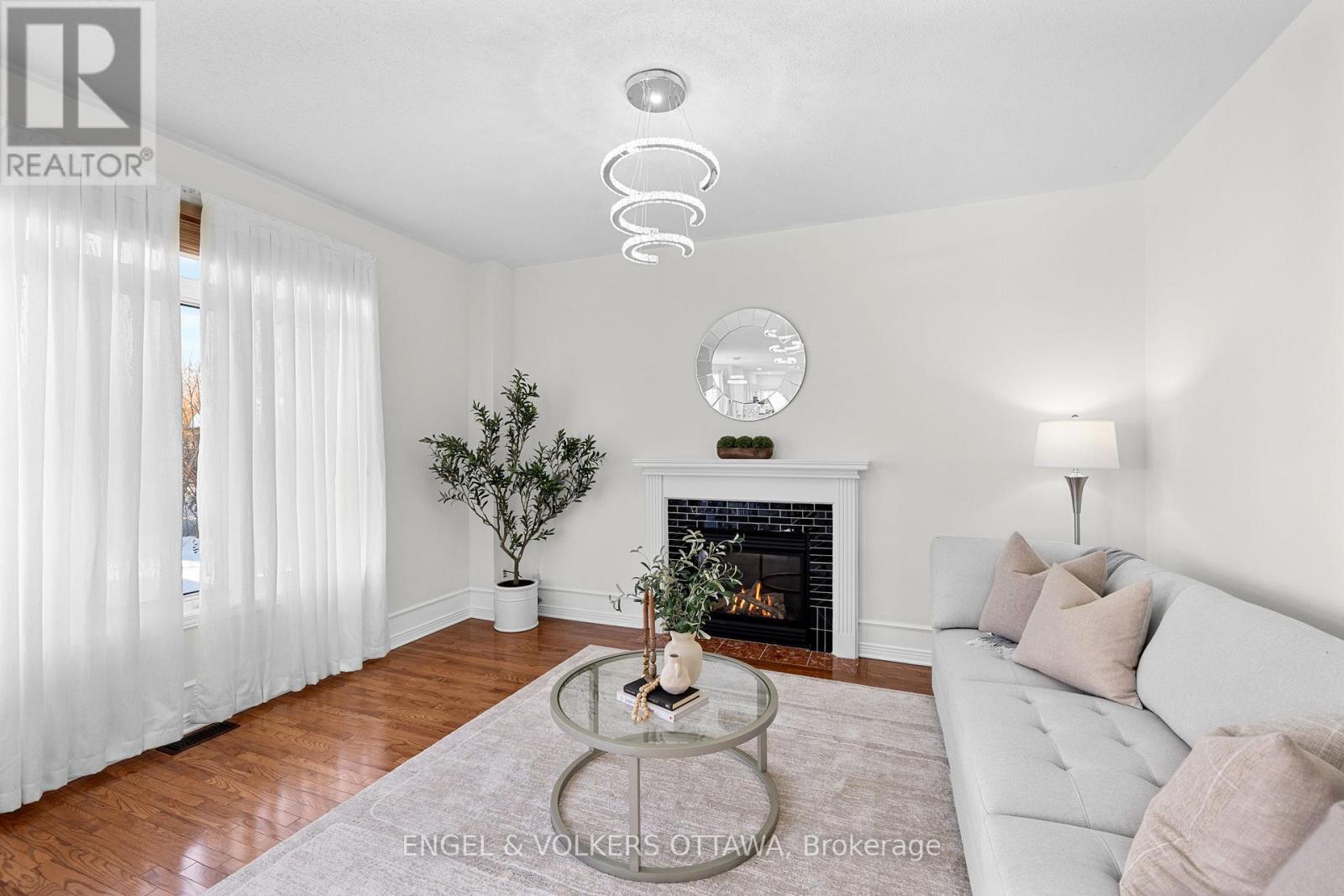 19 Black Tern Crescent