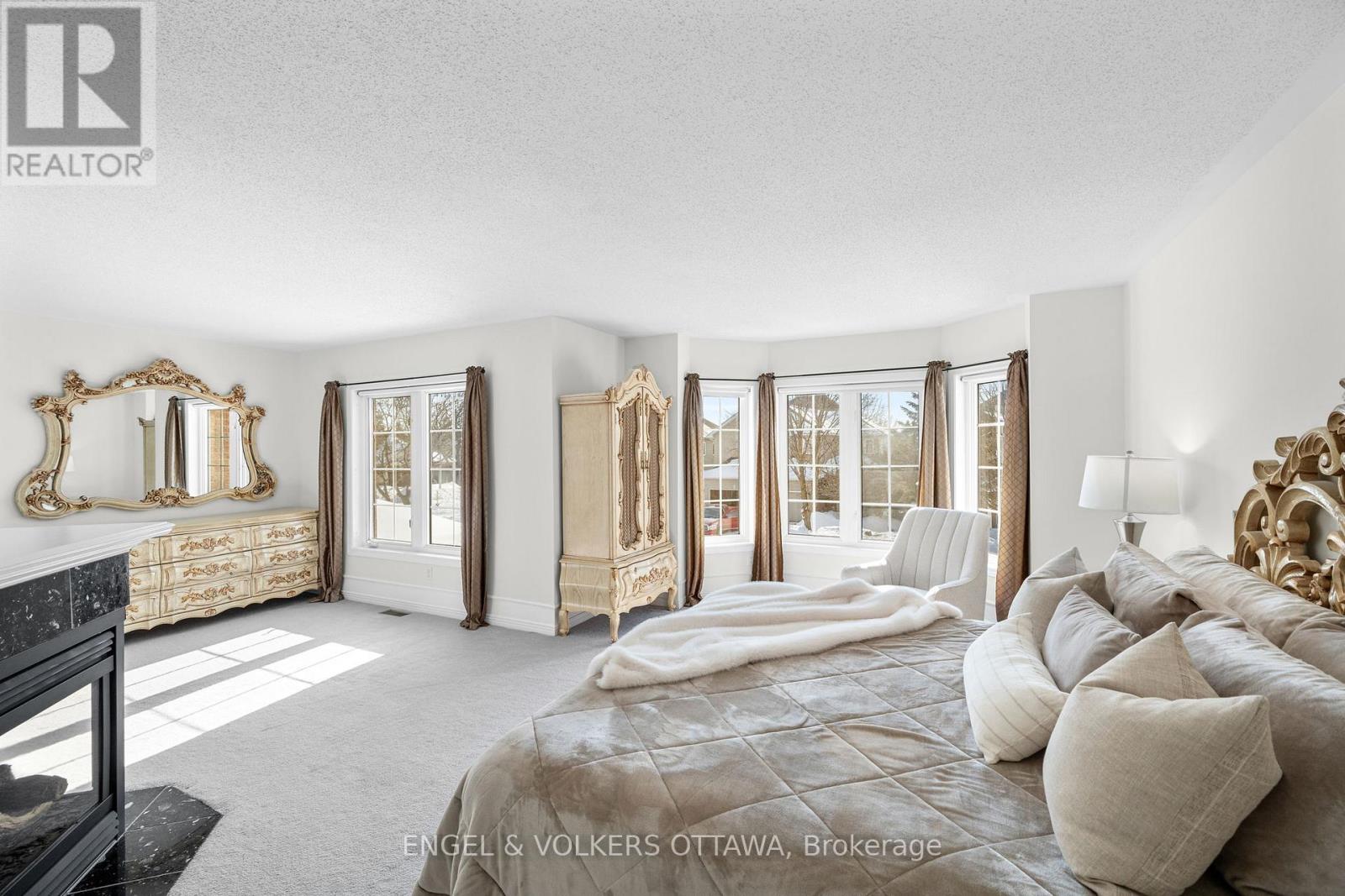 19 Black Tern Crescent