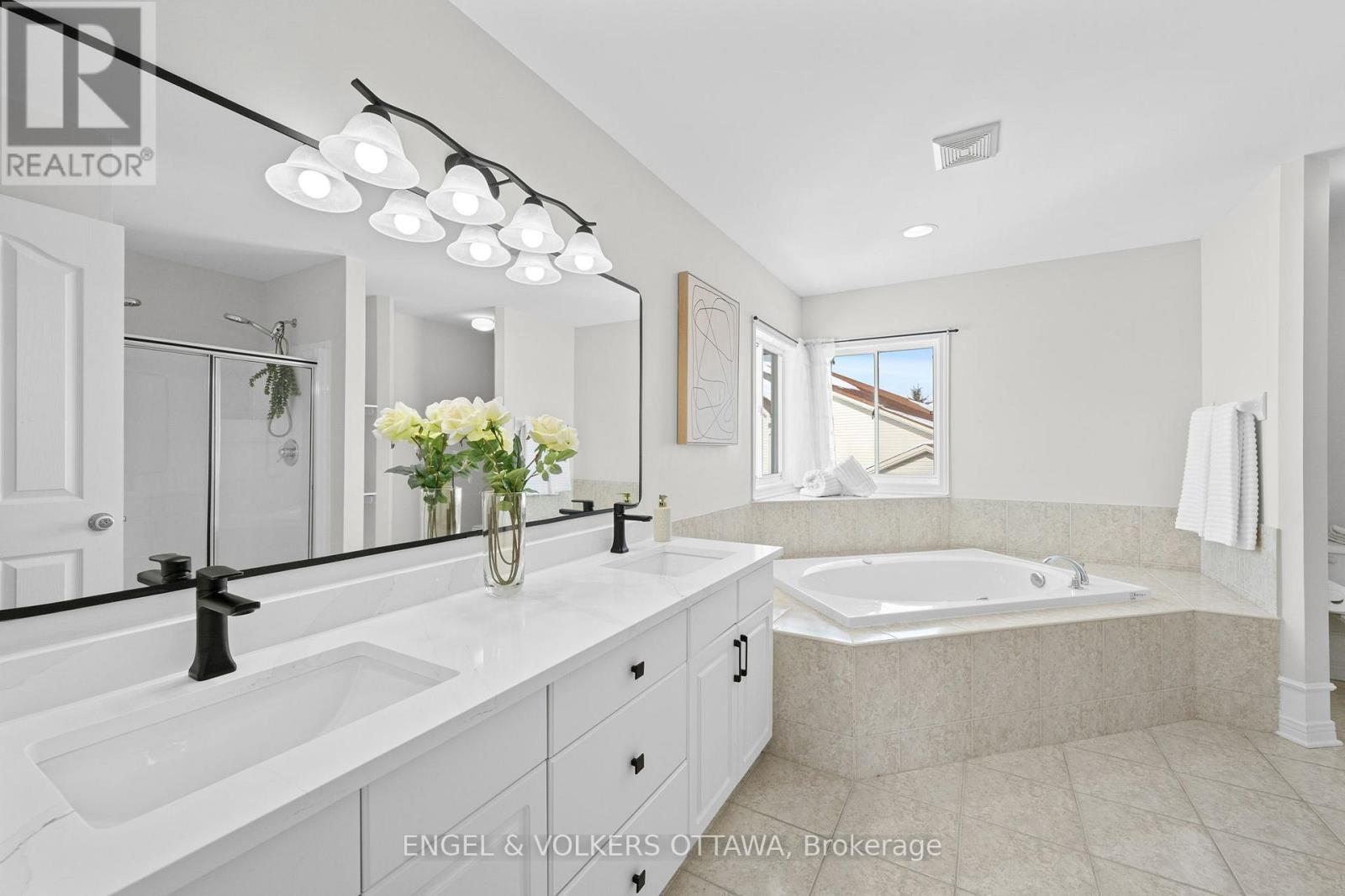 19 Black Tern Crescent