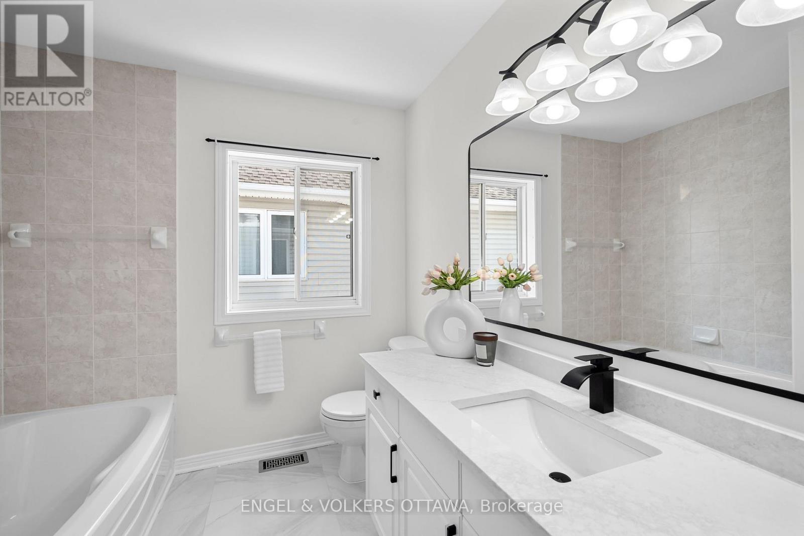 19 Black Tern Crescent