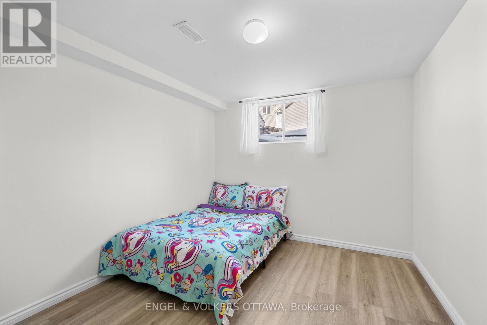 19 Black Tern Crescent