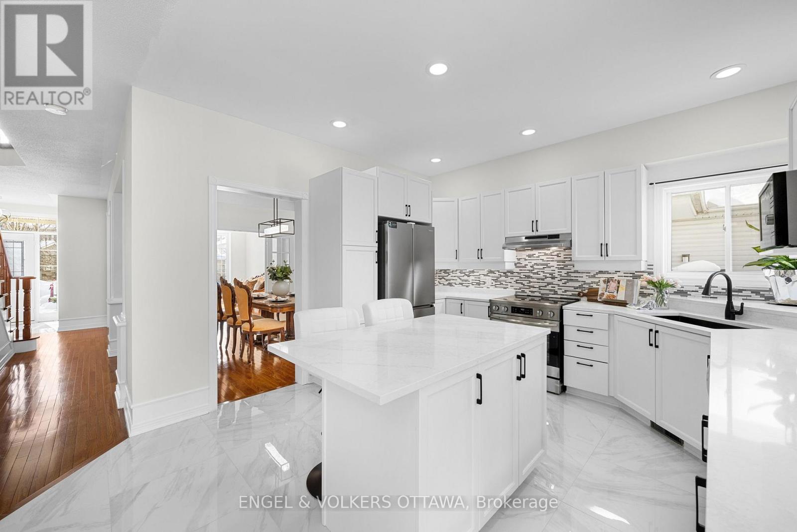 19 Black Tern Crescent