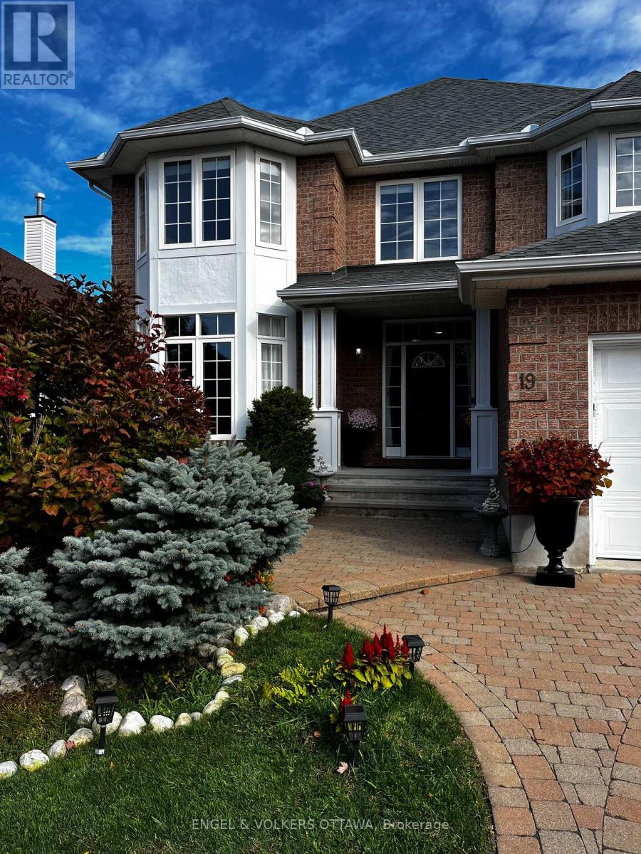 19 Black Tern Crescent