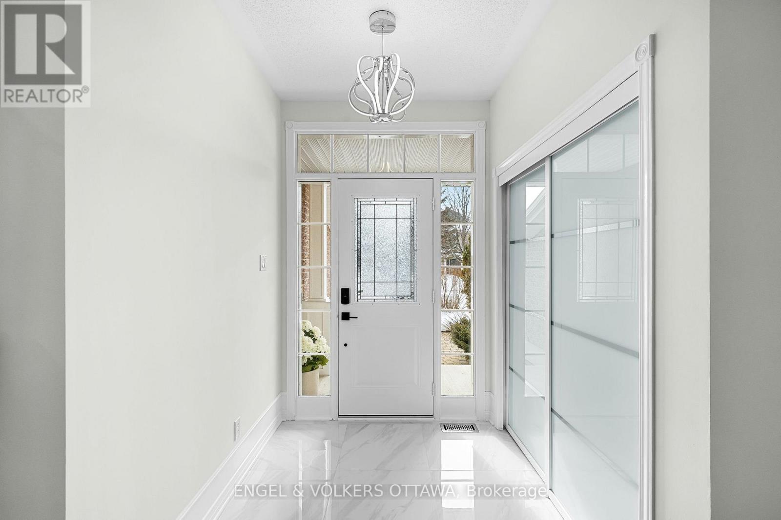 19 Black Tern Crescent