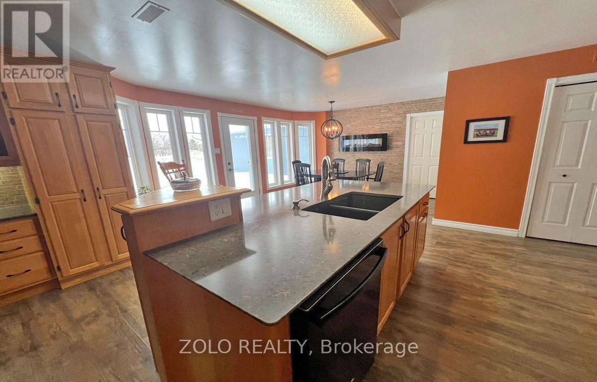 6546 Clifford Avenue