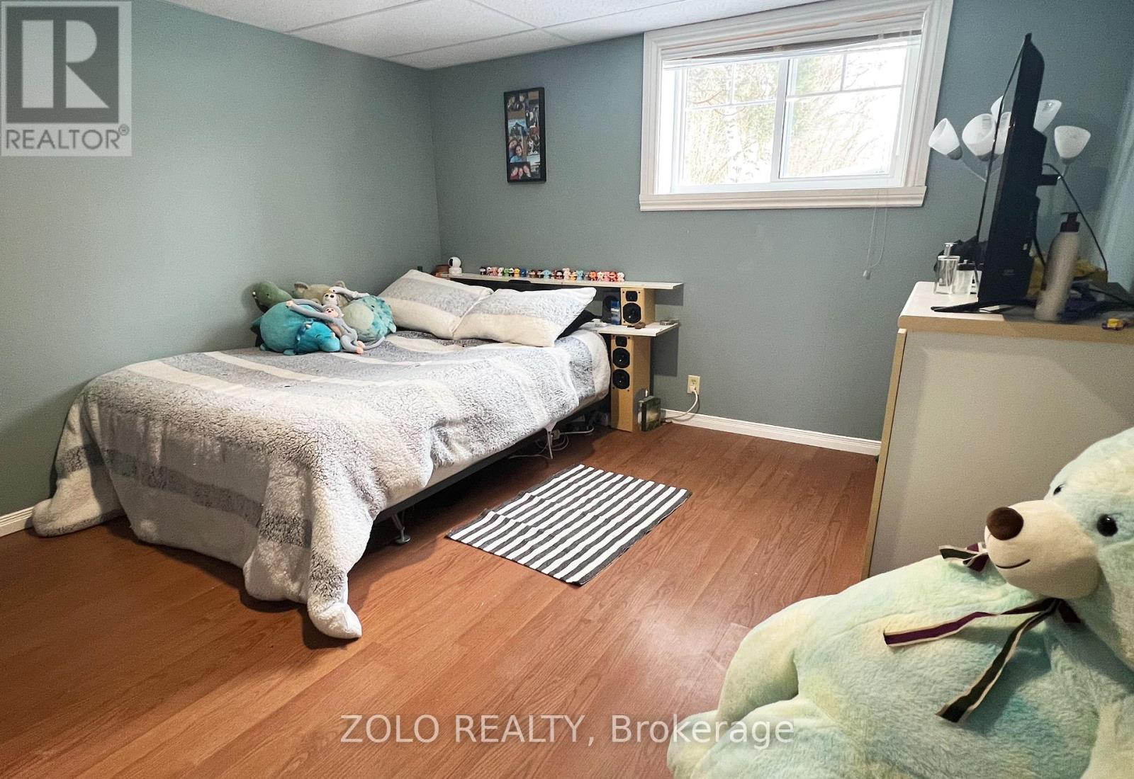 6546 Clifford Avenue