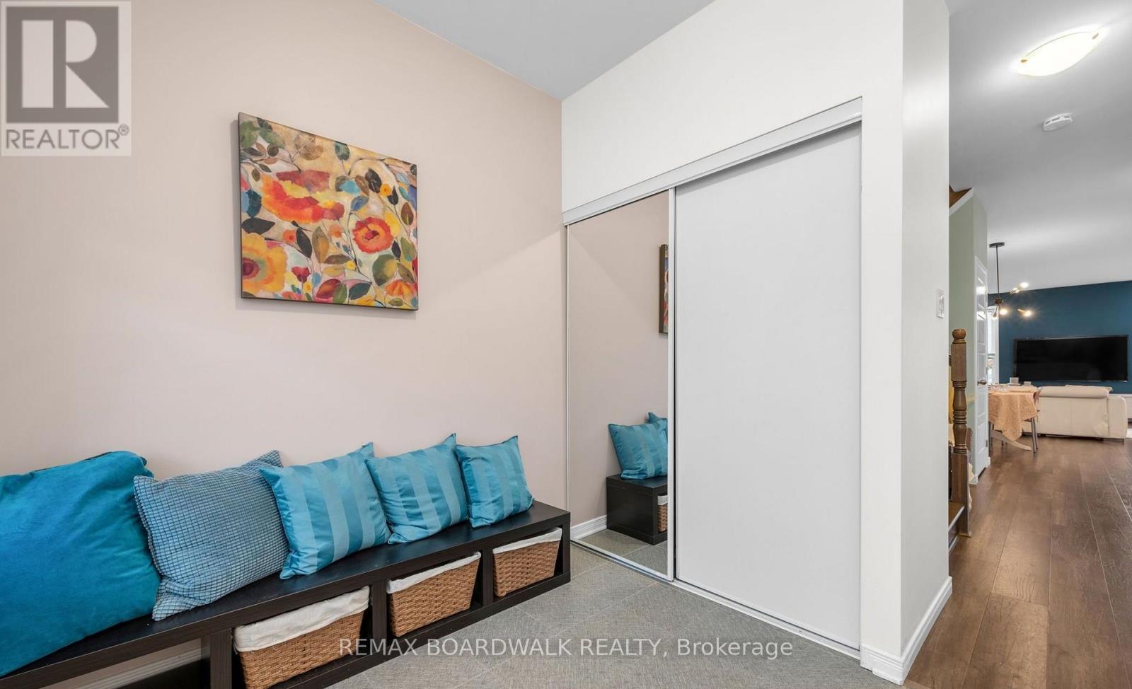 302 Haliburton Heights