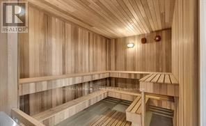 1502 - 805 Carling Avenue