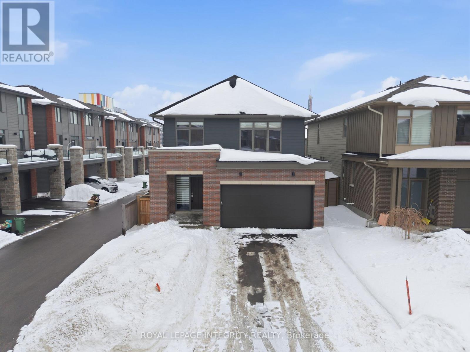 885 Moses Tennisco Street