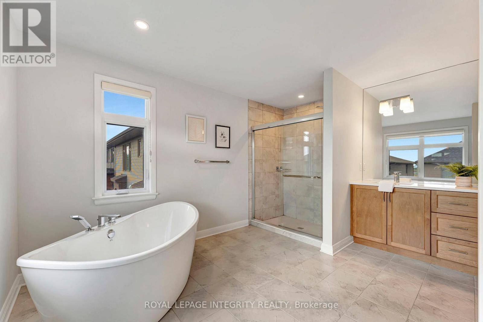 885 Moses Tennisco Street